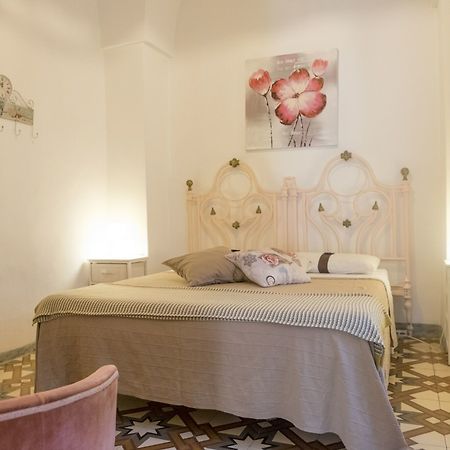 Casa Graziella & Terrace Hotel Монополи Екстериор снимка